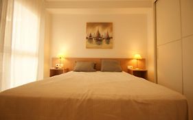 Apartamento en Vera a 300 m de la playa, con patio y salida directa a calle